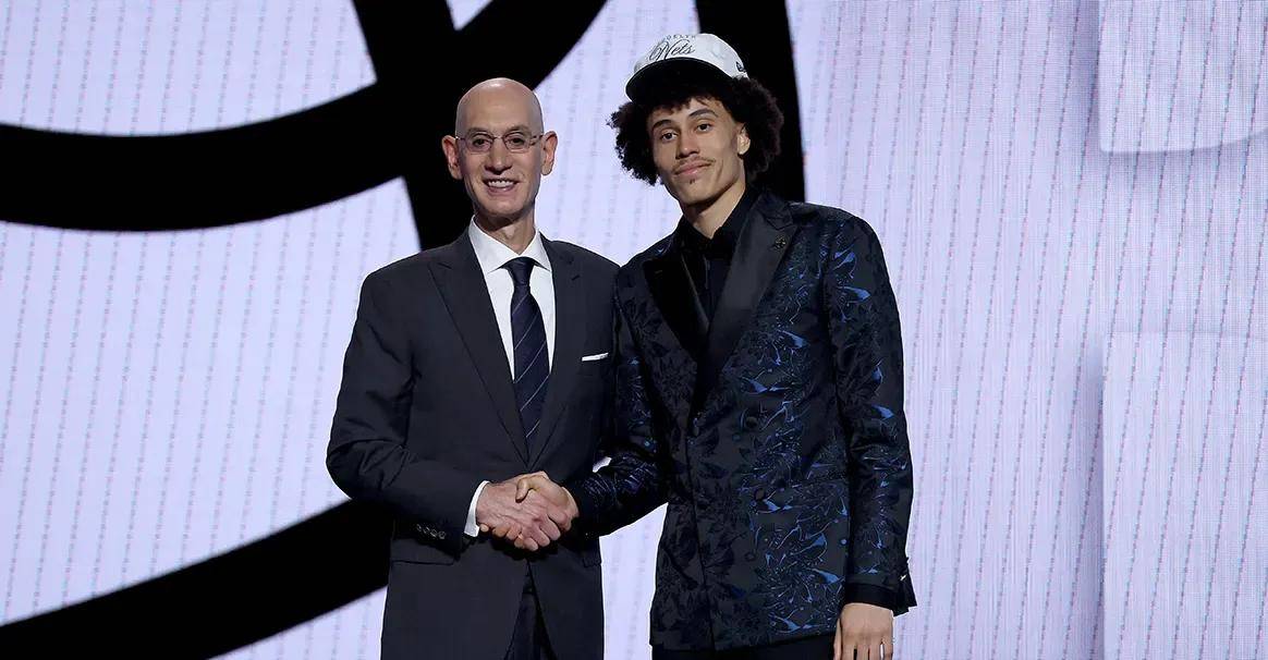 集结日布鲁克林篮网调整名单以备意大利杯,遗憾出局环节打磨,目标明确,年轻球员得到机会的简单介绍 集结日布鲁克林篮网调整名单以备意大利杯,遗憾出局环节打磨,目标明确,年轻球员得到机会的简单介绍