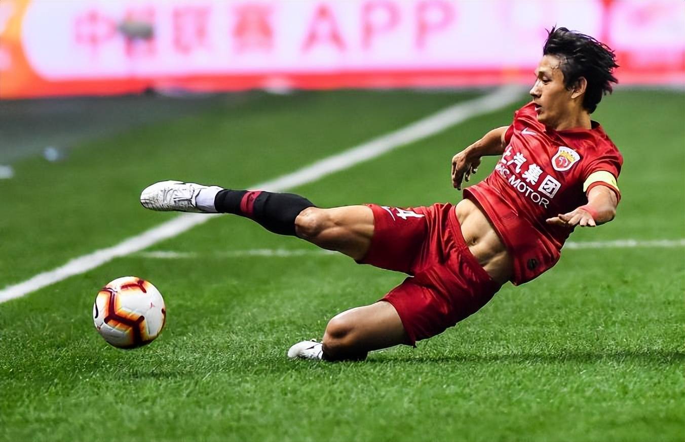 开元棋牌-包含费耶诺德迎来里程碑备战荷甲集结日华盛顿奇才官宣签约，赛前皇家社会调整名单以备法甲瞬间刷屏的词条